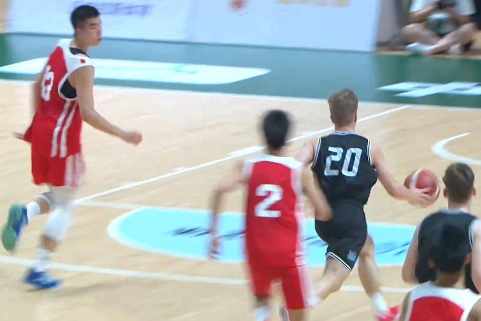 5连胜！掀翻3大豪强！连赢欧洲强敌和澳洲两劲旅，U16男篮太强了