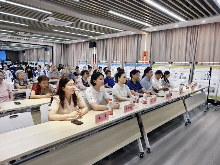 夏安颐养，乐享银龄！2025健康促进行动走进邗上街道